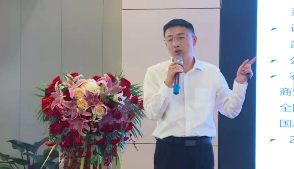 湖南興隆種業(yè)有限公司,長沙稻谷種植與銷售,長沙農(nóng)作物品種的選育,長沙農(nóng)業(yè)病蟲害防治服務(wù)