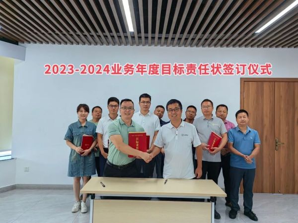 湖南興隆種業(yè)有限公司,長(zhǎng)沙稻谷種植與銷售,長(zhǎng)沙農(nóng)作物品種的選育,長(zhǎng)沙農(nóng)業(yè)病蟲害防治服務(wù)